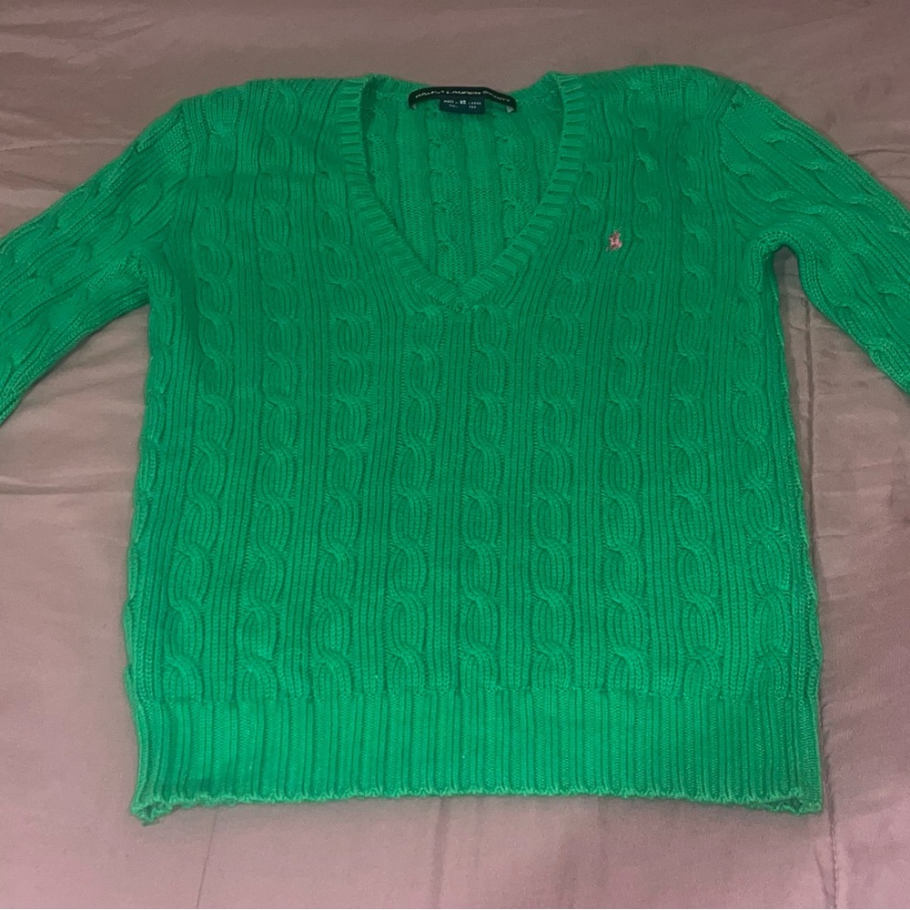 Ralph Lauren kelly green v neck cable knit sweater 💚